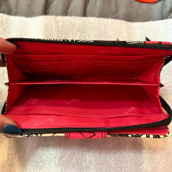 Set of Vera Bradley Shoulder Tote & Turn Lock Wallet. EUC. Mocha Rouge pattern. - Picture 8 of 10